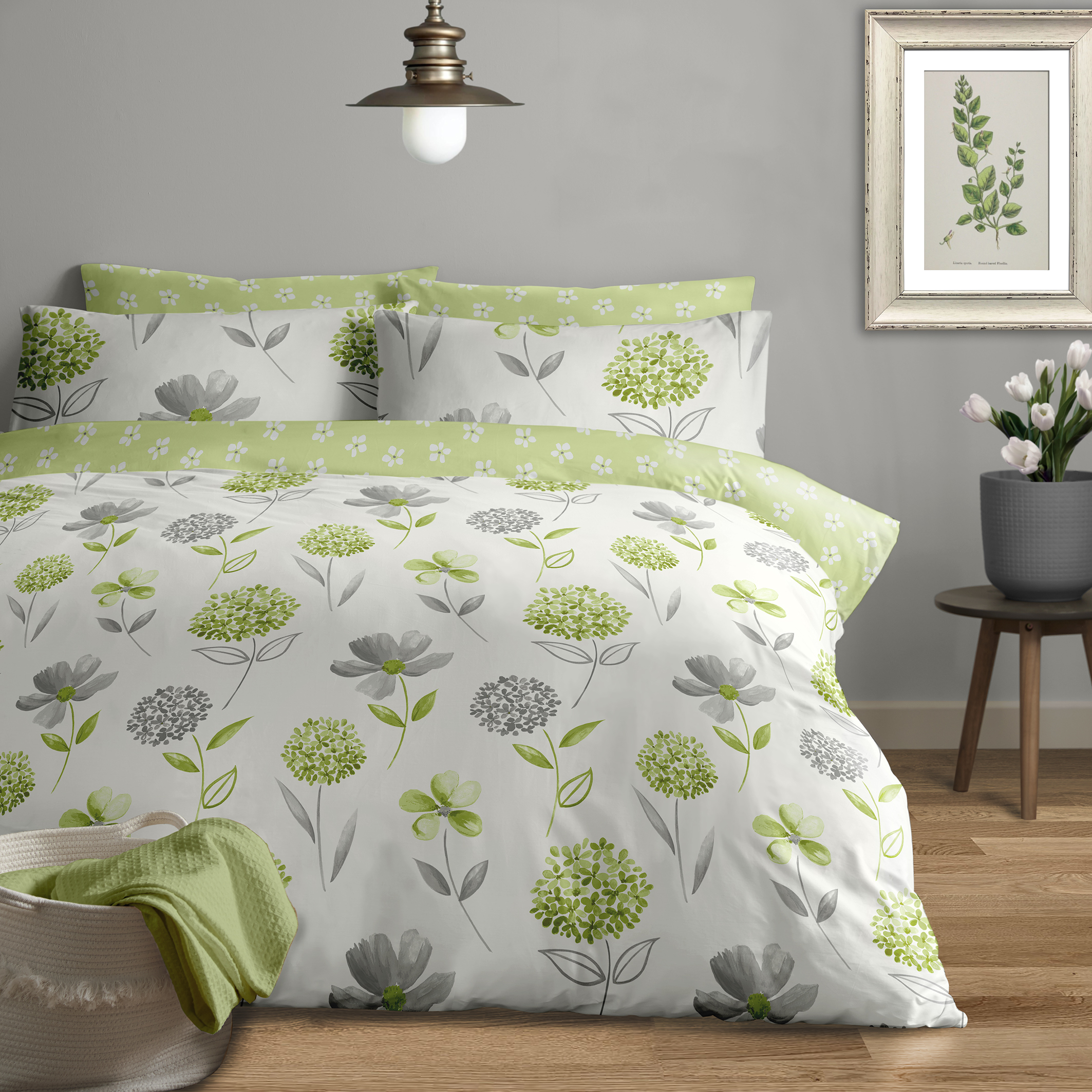 Caroline Floral 200 Thread Count Cotton Rich Duvet Set Green King Bed